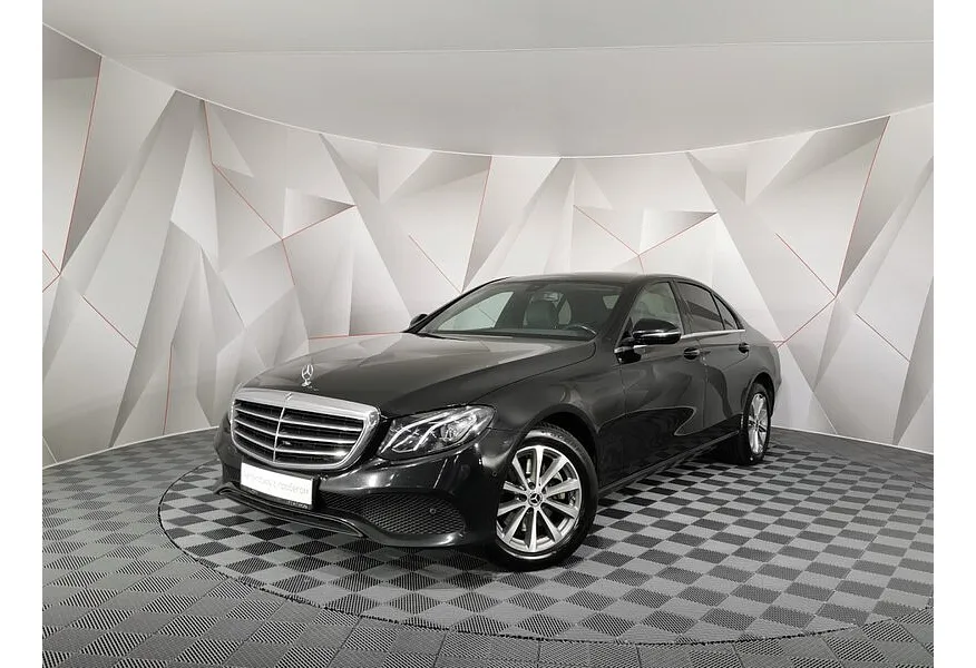 АВИЛОН - Mercedes-Benz E-Класс E 200 4MATIC 9G-TRONIC (197 л.с.) Premium (Локальная сборка) Черный - slide 0