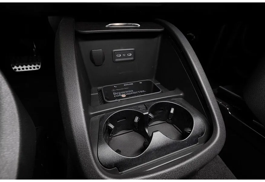 Mercedes-Benz V-Класс V 300 d L3 4MATIC 9G-TRONIC (237 л.с.) Exclusive Черный в АВИЛОН. Слайд №8