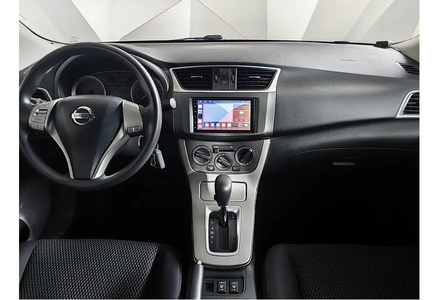 Nissan Sentra 1.6 CVT (117 л.с.) Серебристый в АВИЛОН. Слайд №11