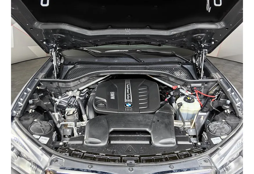 BMW X5 xDrive30d Steptronic (249 л.с.) Серый в АВИЛОН. Слайд №10