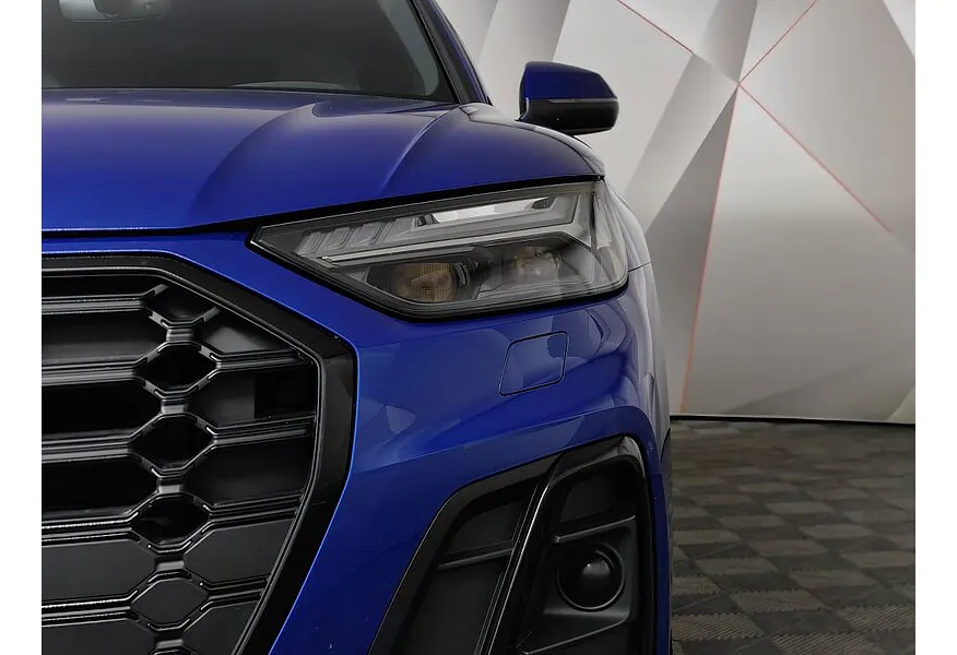 Audi Q5 2.0 TFSI S tronic quattro (249 л.с.) Sport Синий в АВИЛОН. Слайд №10