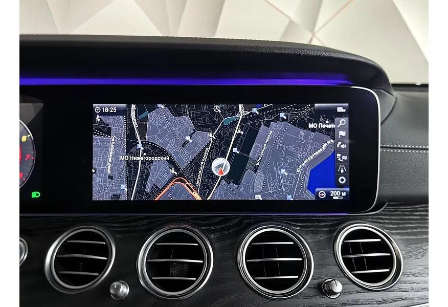 LIVE. Слайд №16