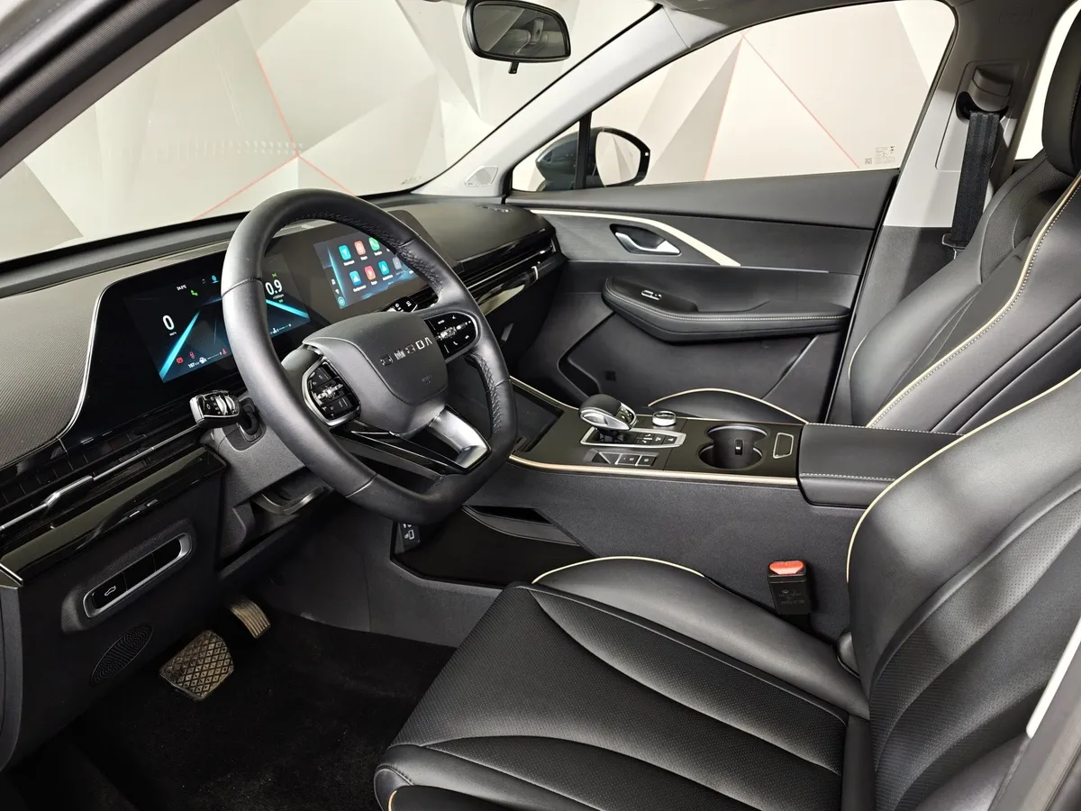 Omoda C5 1.5T CVT (147 л.с.) Lifestyle Серебристый в АВИЛОН. Слайд №19