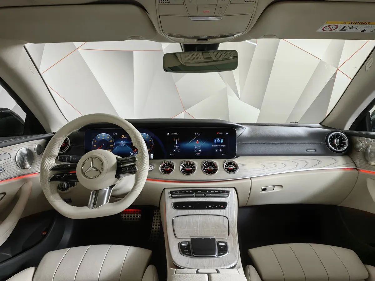Mercedes-Benz E-Класс E 200 4MATIC G-TRONIC (184 л.с.) Sport Черный в АВИЛОН. Слайд №13