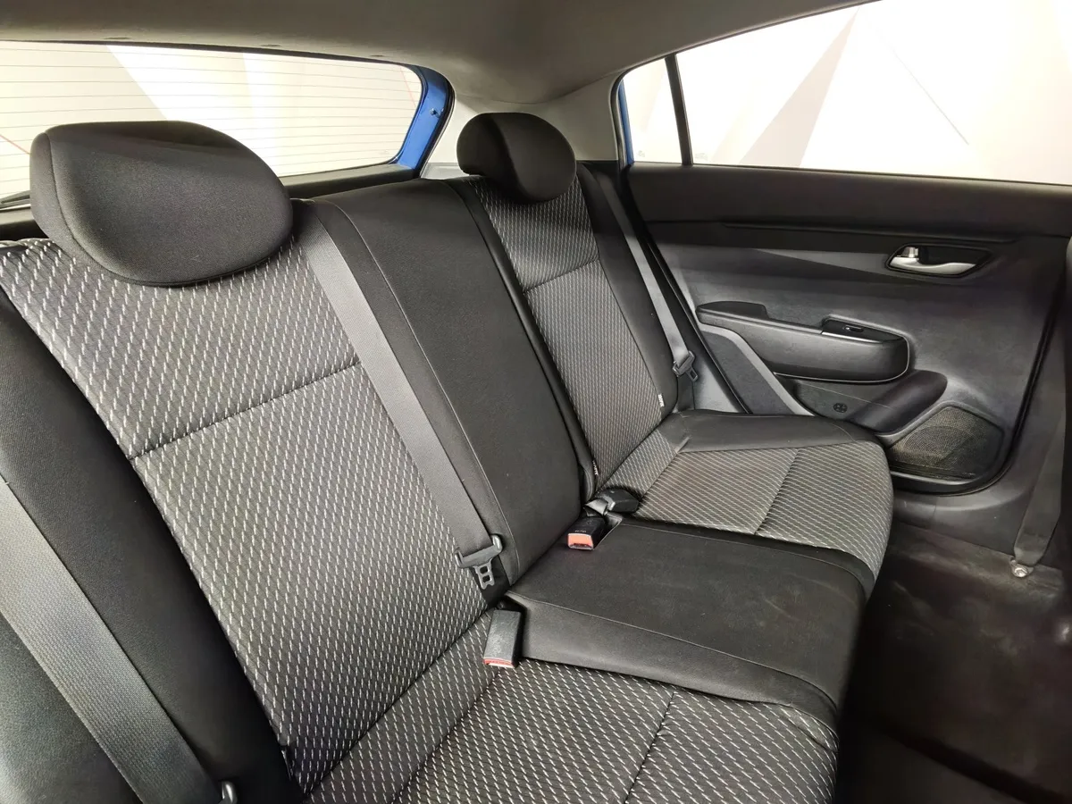 Kia Rio 1.4 AT (100 л.с.) Fleet Синий в АВИЛОН. Слайд №17