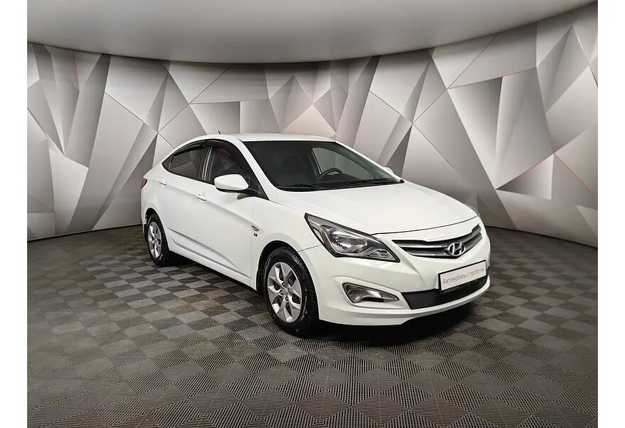 Hyundai Solaris 1.6 AT (123 л.с.) Comfort Белый в АВИЛОН. Слайд №3