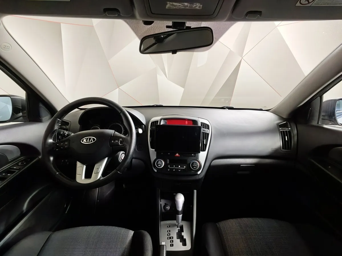 Kia Ceed 1.6 AT (122 л.с.) Бежевый в АВИЛОН. Слайд №13