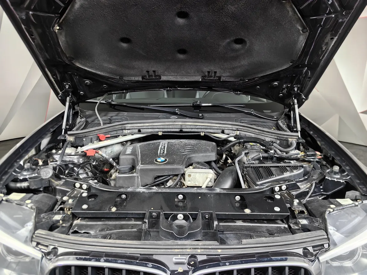 BMW X4 xDrive20i Steptronic (184 л.с.) M Sport (Локальная сборка) Серый в АВИЛОН. Слайд №10