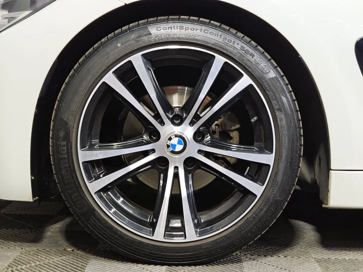 BMW 4 серия 420i AT (184 л.с.) Белый в АВИЛОН. Слайд №7