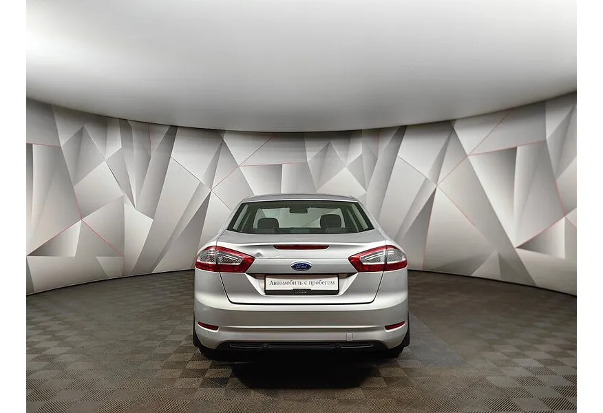 Ford Mondeo 2.3 AT (161 л.с.) Ambiente Серебристый в АВИЛОН. Слайд №8