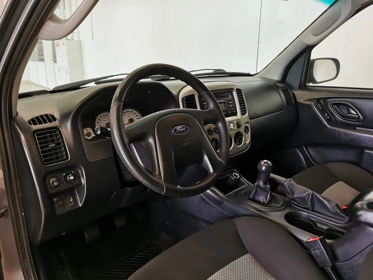 Ford Maverick 2.3 MT 4x4 (150 л.с.) XLT Серый в АВИЛОН. Слайд №18