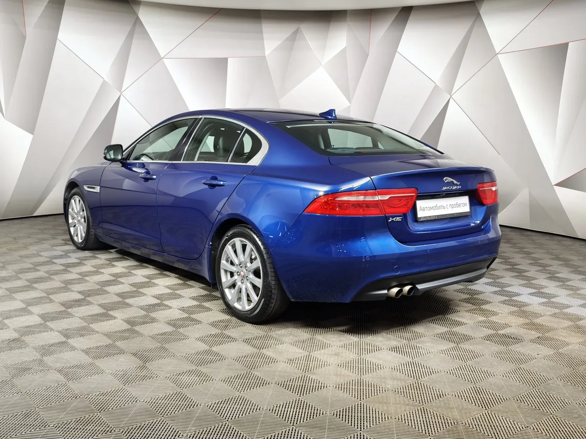 Jaguar XE 2.0 D AT (180 л.с.) Prestige Синий в АВИЛОН. Слайд №4