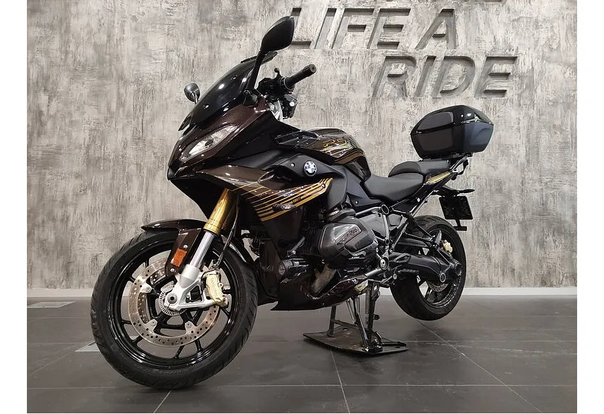 АВИЛОН - BMW Motorrad R 1250 RS R 1250 RS 1254 см³ (136) 1254 Коричневый - slide 9455543