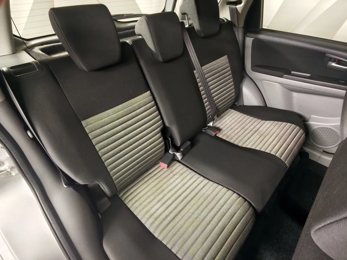 Suzuki SX4 1.6 AT (112 л.с.) GL+ Серебристый в АВИЛОН. Слайд №17