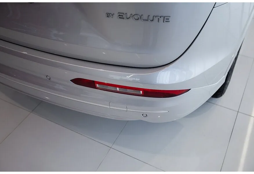 EVOLUTE i-SPACE 1.5 CVT (218 л.с.) (7 мест) Серебристый в АВИЛОН. Слайд №22