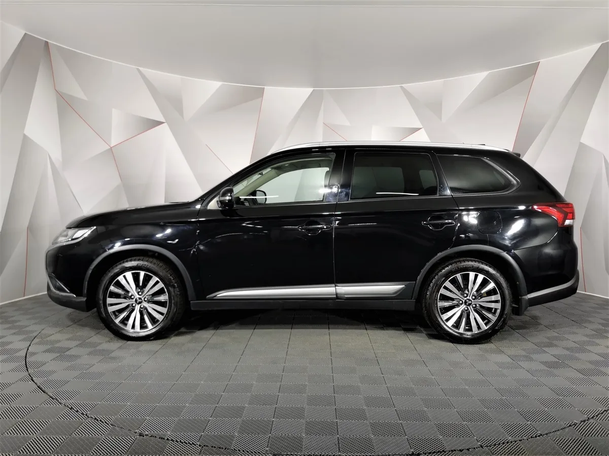 Mitsubishi Outlander 2.0 MIVEC CVT 2WD (146 л.с.) Invite Черный в АВИЛОН. Слайд №5
