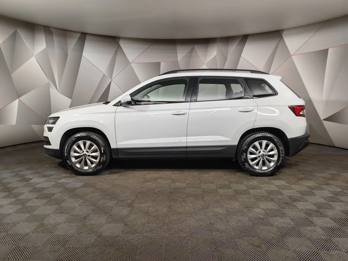 Skoda Karoq 1.4 AMT AWD (150 л.с.) Ambition Белый в АВИЛОН. Слайд №5
