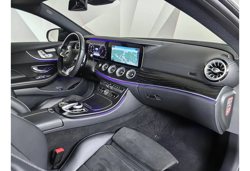 Mercedes-Benz E-Класс E 200 4MATIC 9G-TRONIC (184 л.с.) Sport Plus Серебристый в АВИЛОН. Слайд №13