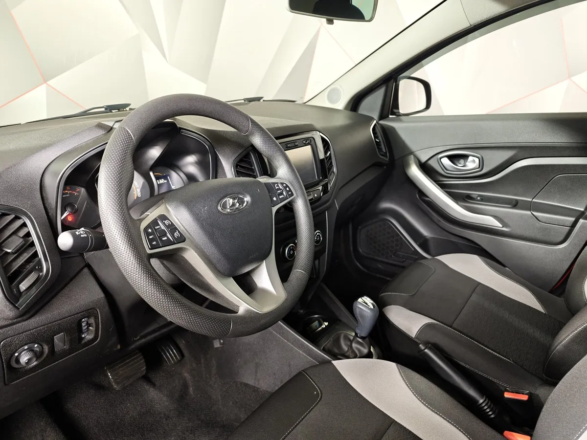 ВАЗ (Lada) XRAY 1.8 AMT (122 л.с.) Красный в АВИЛОН. Слайд №19