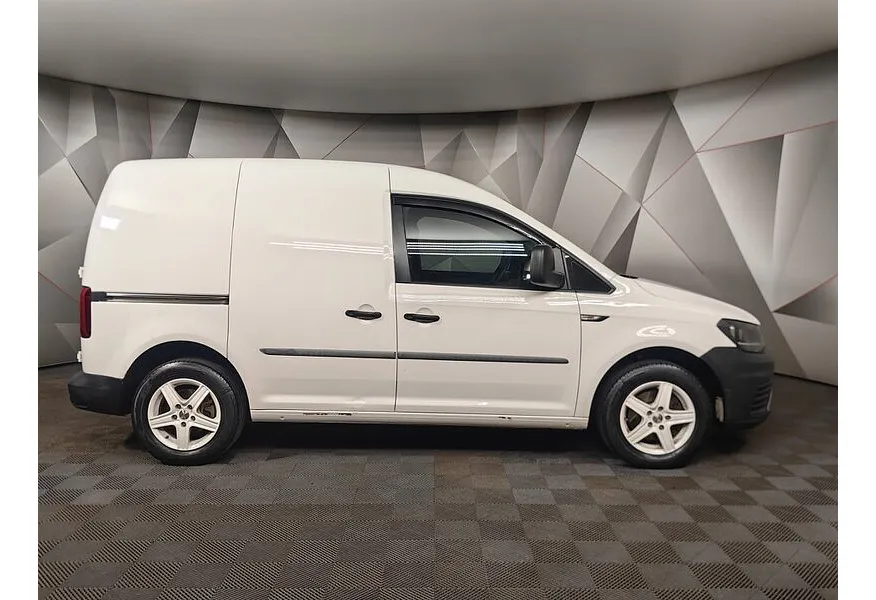 Volkswagen Caddy 1.6 MPI MT (110 л.с.) Белый в АВИЛОН. Слайд №6