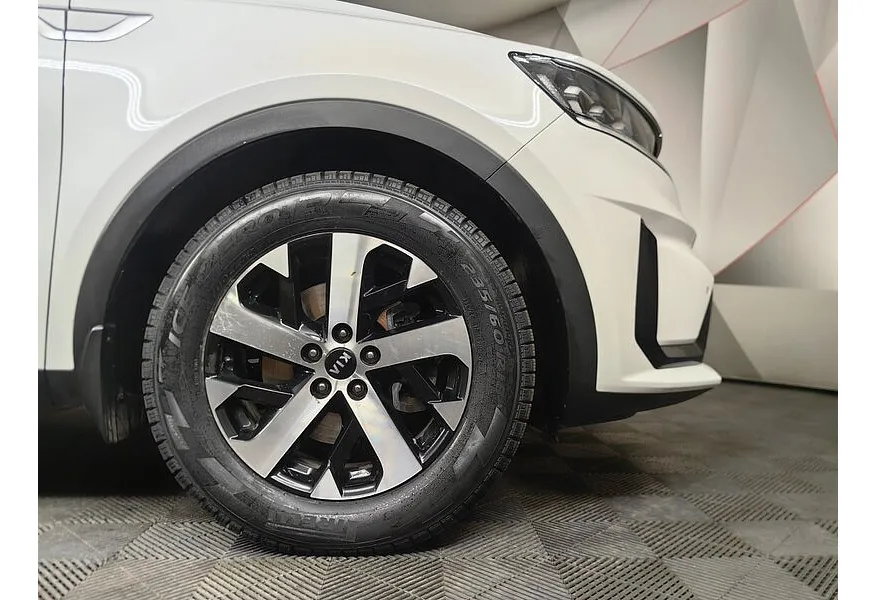 Kia Sorento 2.2 CRDi 4WD DCT (199 л.с.) Prestige Белый в АВИЛОН. Слайд №9