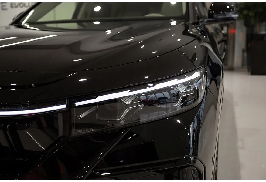 Voyah Free EVR 1.5 AT AWD (510 л.с.) Sport + Черный в АВИЛОН. Слайд №15