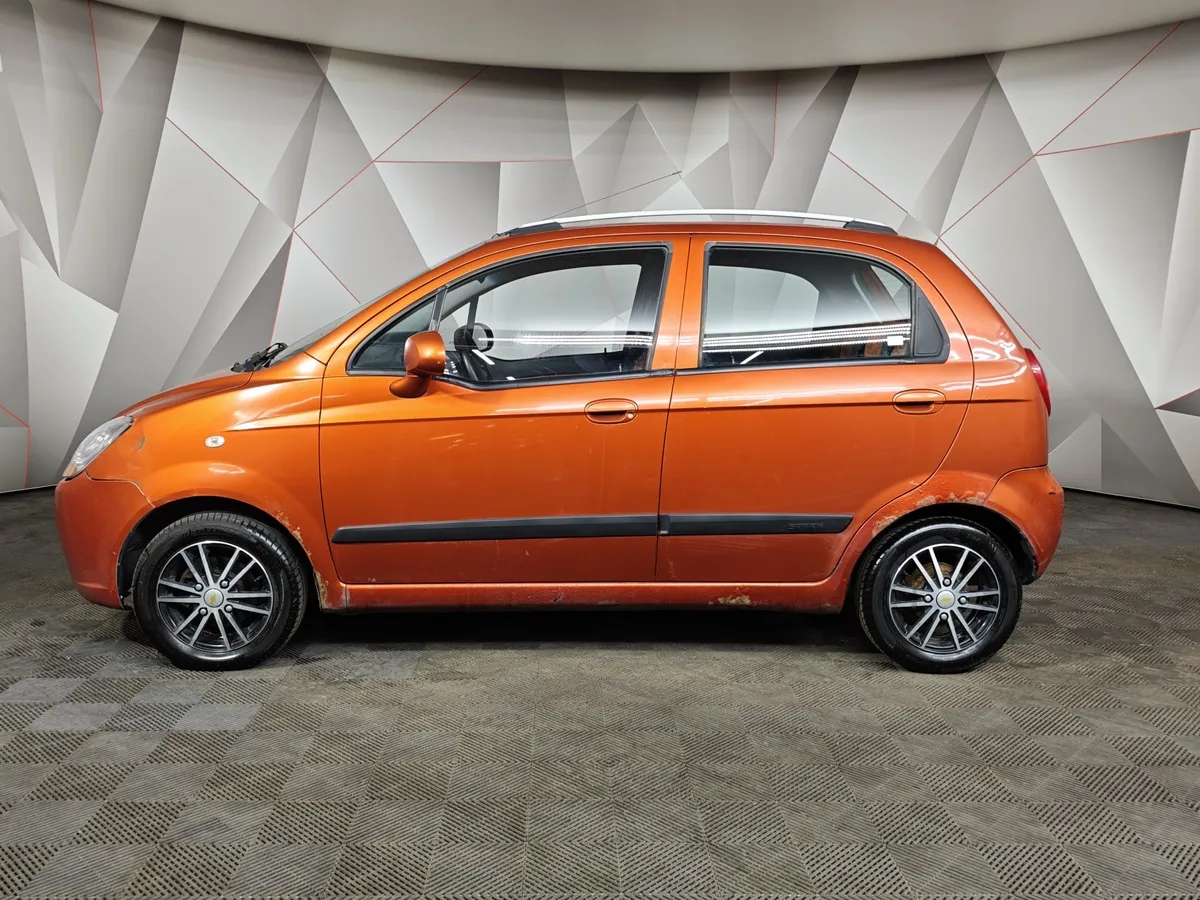 Chevrolet Spark 0.8 AT FWD (52 л.с.) Оранжевый в АВИЛОН. Слайд №5