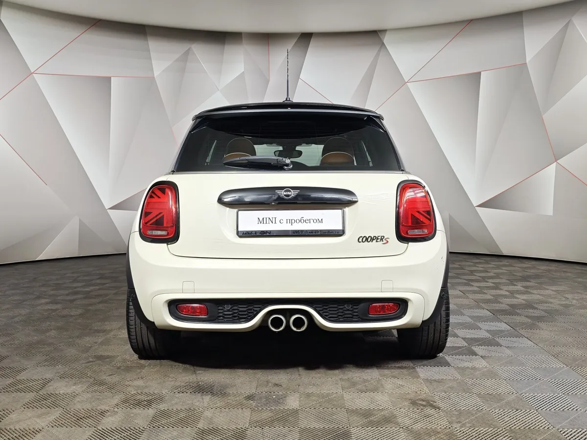 MINI Hatch 2.0 AMT (192 л.с.) S Белый в АВИЛОН. Слайд №4