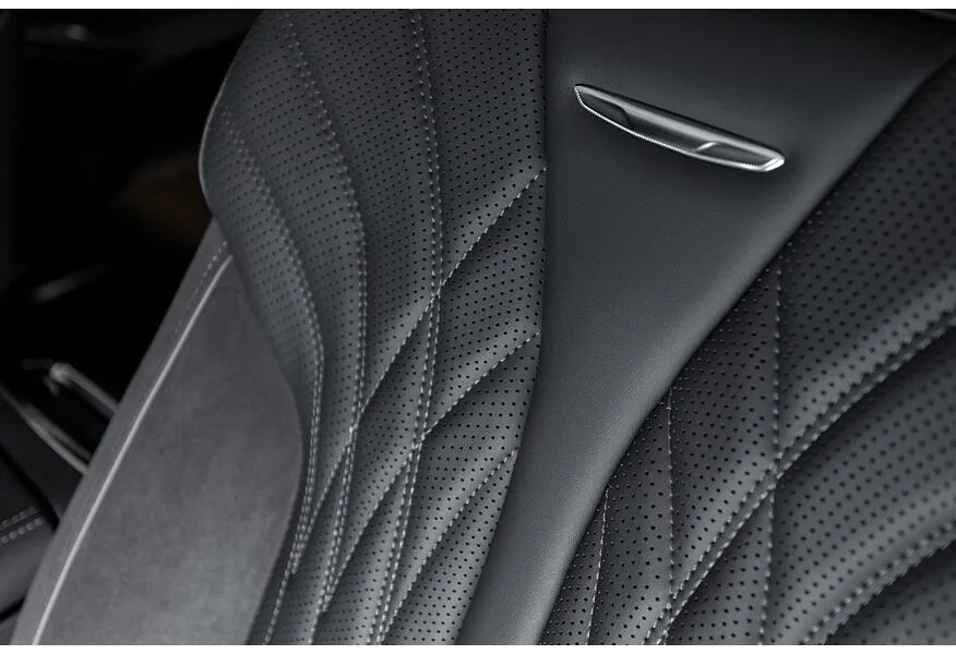 Hongqi H9 3.0 AT 4WD (326 л.с.) Executive Комбинированный в АВИЛОН. Слайд №11