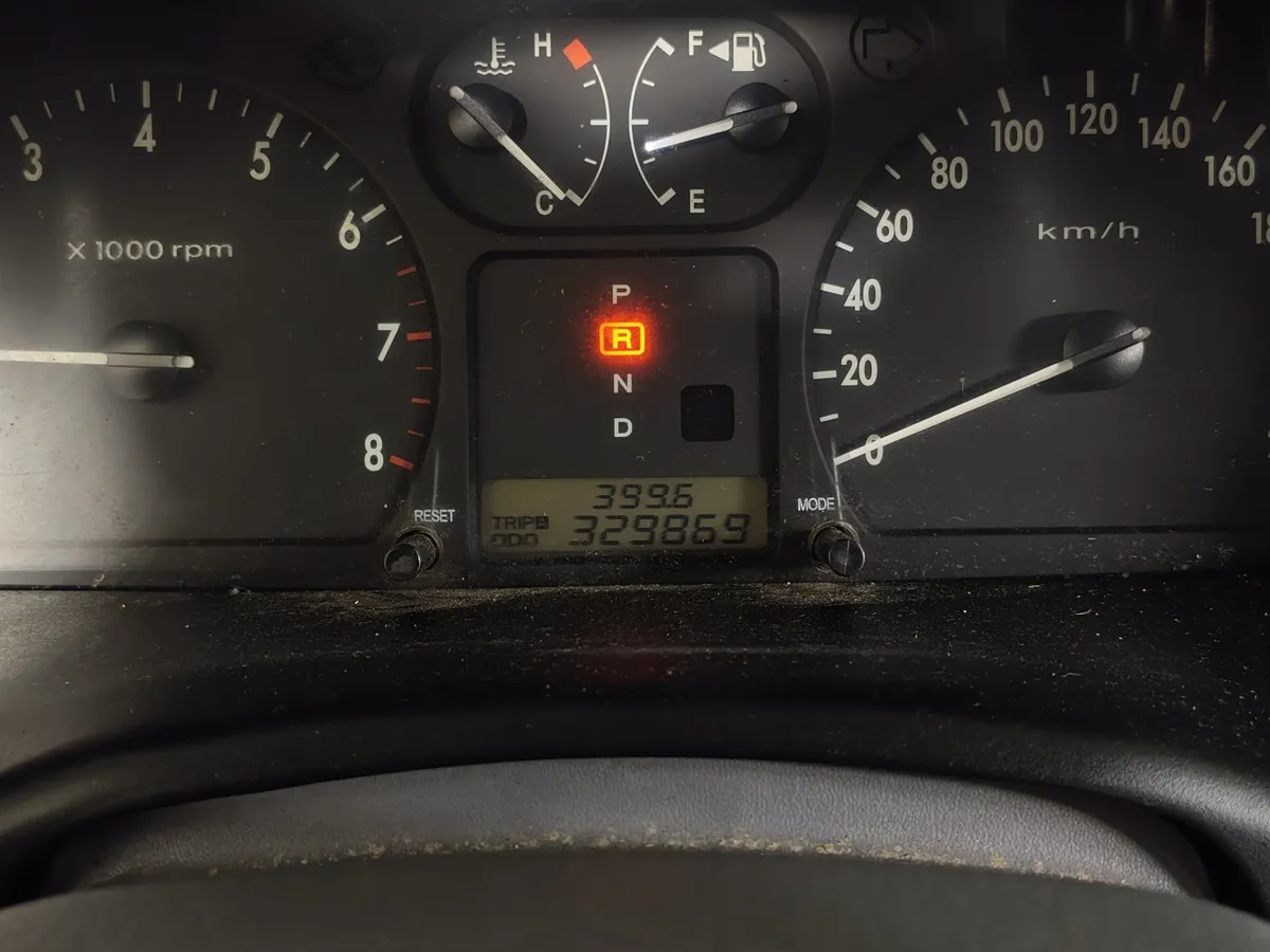 Kia Magentis 2.5 AT (166 л.с.) Черный в АВИЛОН. Слайд №16