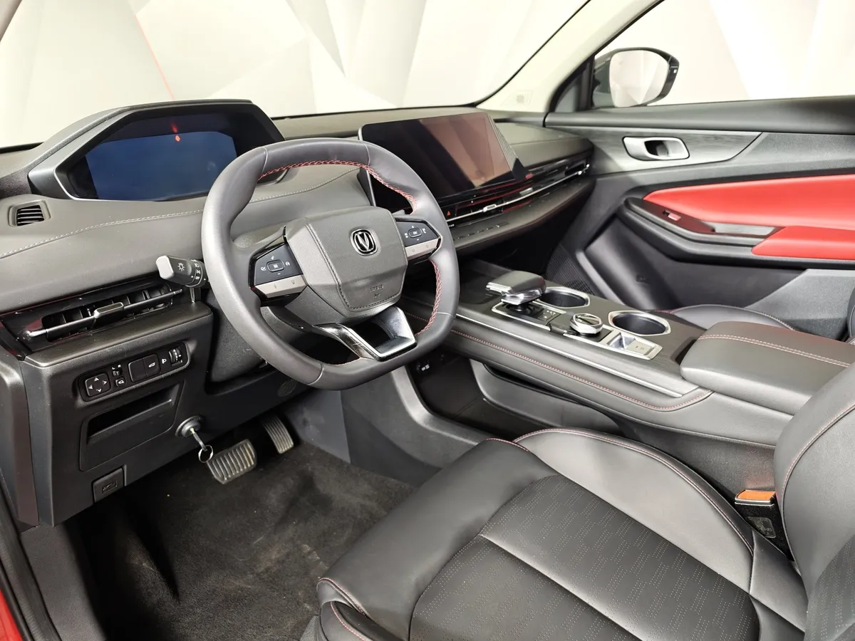 Changan CS55PLUS 1.5T 7DCT (180 л.с.) Tech Красный в АВИЛОН. Слайд №18