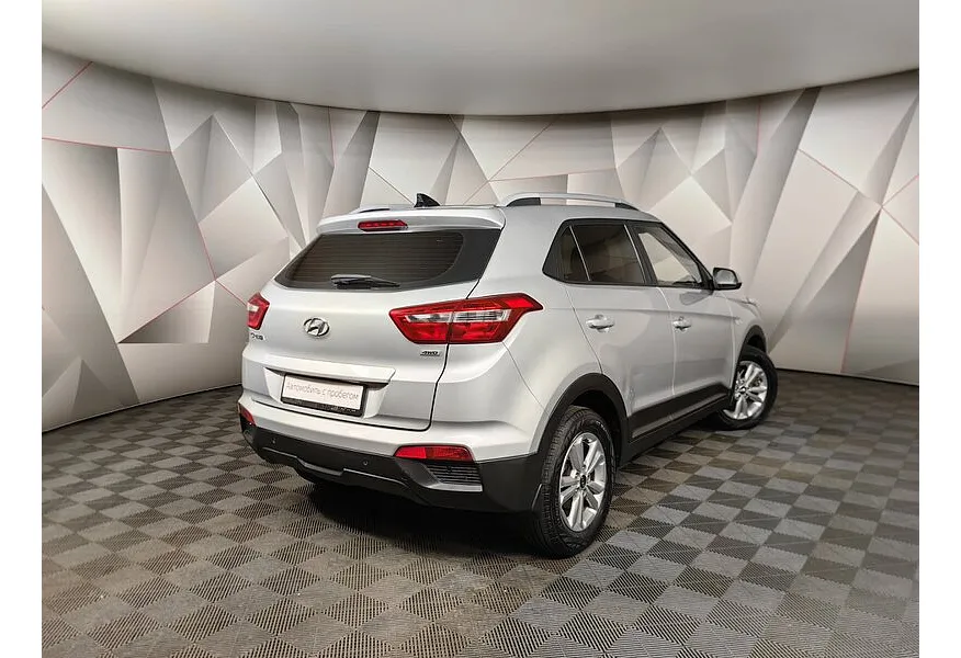 Hyundai Creta 1.6 AT AWD (121 л.с.) Travel Серебристый в АВИЛОН. Слайд №8