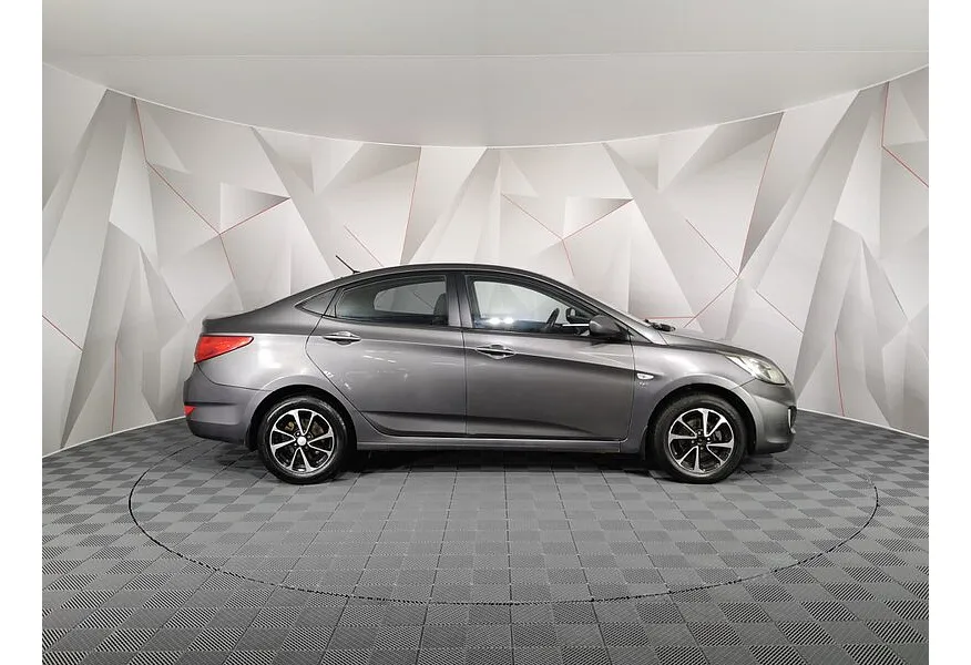 АВИЛОН - Hyundai Solaris 1.6 MT (123 л.с.) Active Plus Серый - slide 3