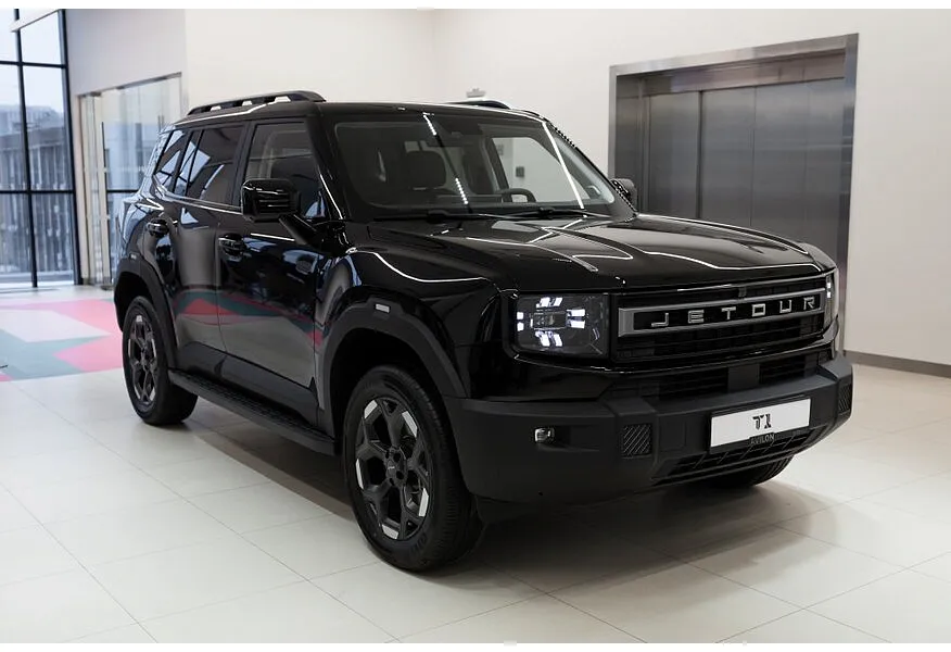 JETOUR T1 2.0T AT 4WD (245 л.с.) Luxury Черный в АВИЛОН. Слайд №2