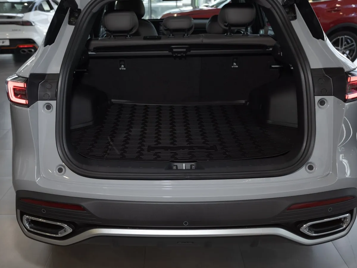 Changan UNI-S 1.5T 7DCT 4WD (181 л.с.) Техно Серый в АВИЛОН. Слайд №15