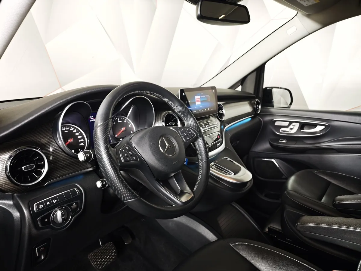 Mercedes-Benz V-Класс V 250 d 9G-Tronic L2 4MATIC (190 л.с.) AMG Line Синий в АВИЛОН. Слайд №19