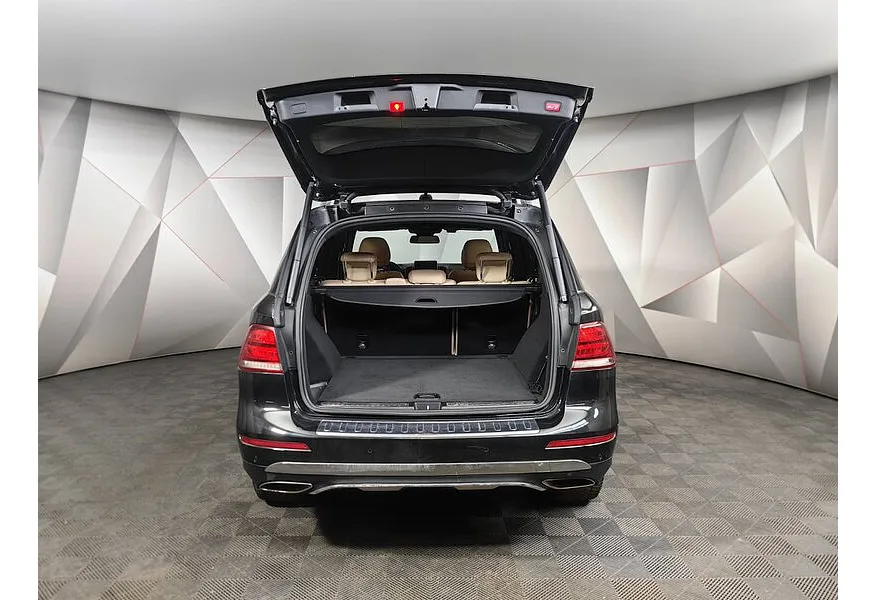 Mercedes-Benz GLE 300 4MATIC 7G-TRONIC Plus (249 л.с.) Черный в АВИЛОН. Слайд №12