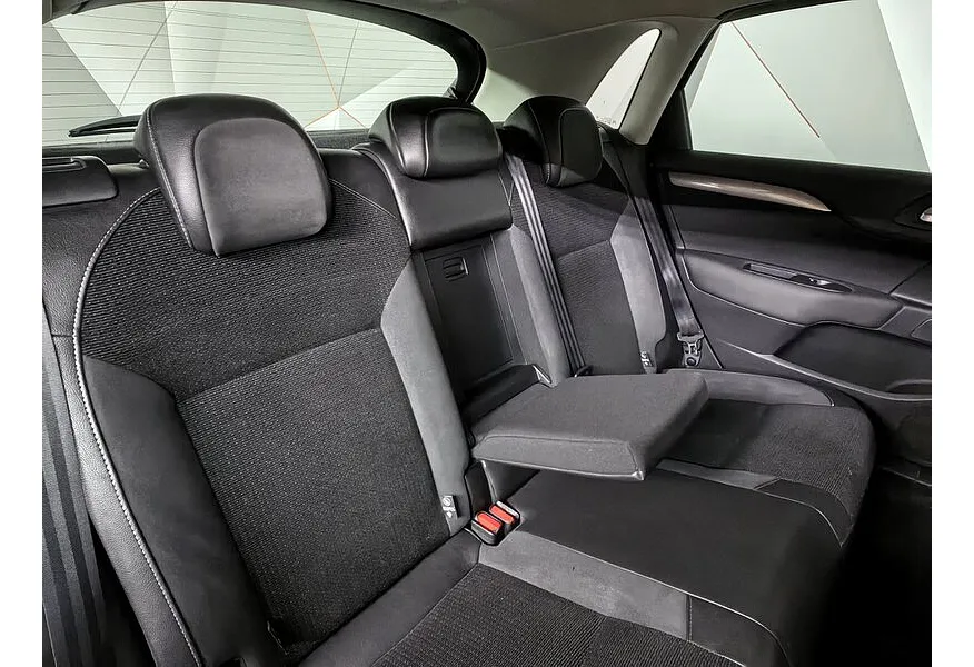 Citroen C4 1.6 VTi AT (120 л.с.) Черный в АВИЛОН. Слайд №15