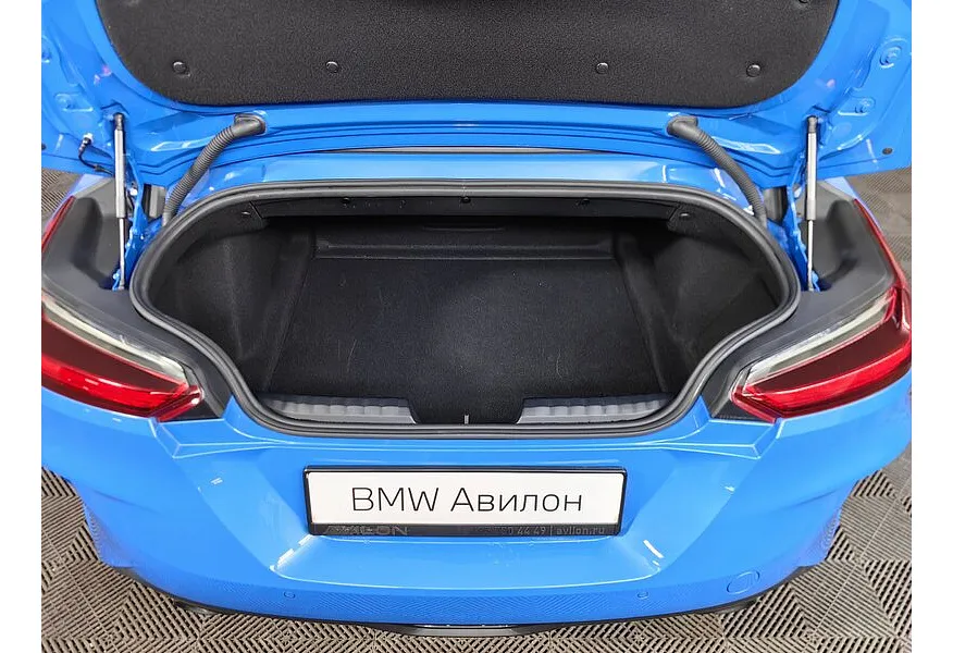 BMW Z4 sDrive30i (258 л.с.) M Sport Pro Синий в АВИЛОН. Слайд №9