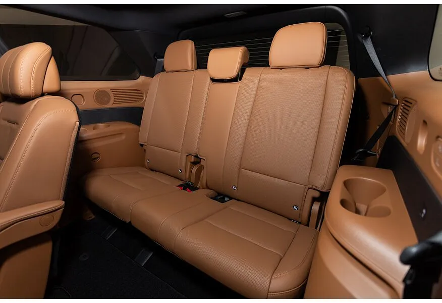 Hyundai Palisade 2.5T Smartstream 8АТ 4WD (249 л.с.) Calligraphy Коричневый в АВИЛОН. Слайд №12