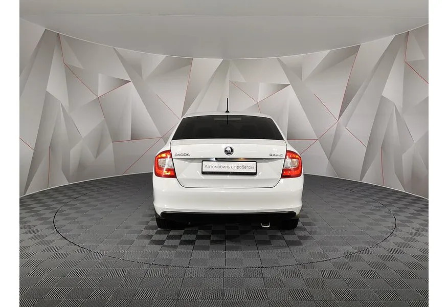 АВИЛОН - Skoda Rapid 1.6 MT (110 л.с.) Белый - slide 5