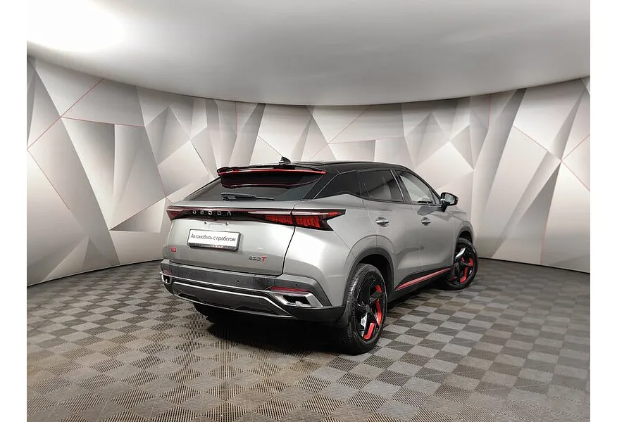 АВИЛОН - Omoda C5 1.5T CVT (147 л.с.) Ultimate (двухцветный, красные элементы экстерьера) Серебристый - slide 7