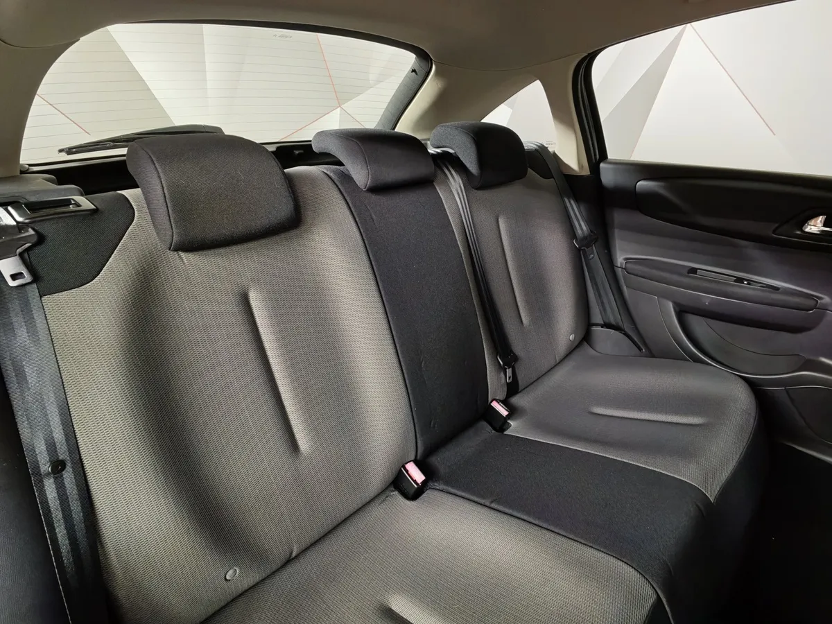 Citroen C4 1.6 VTi AT (120 л.с.) Черный в АВИЛОН. Слайд №16