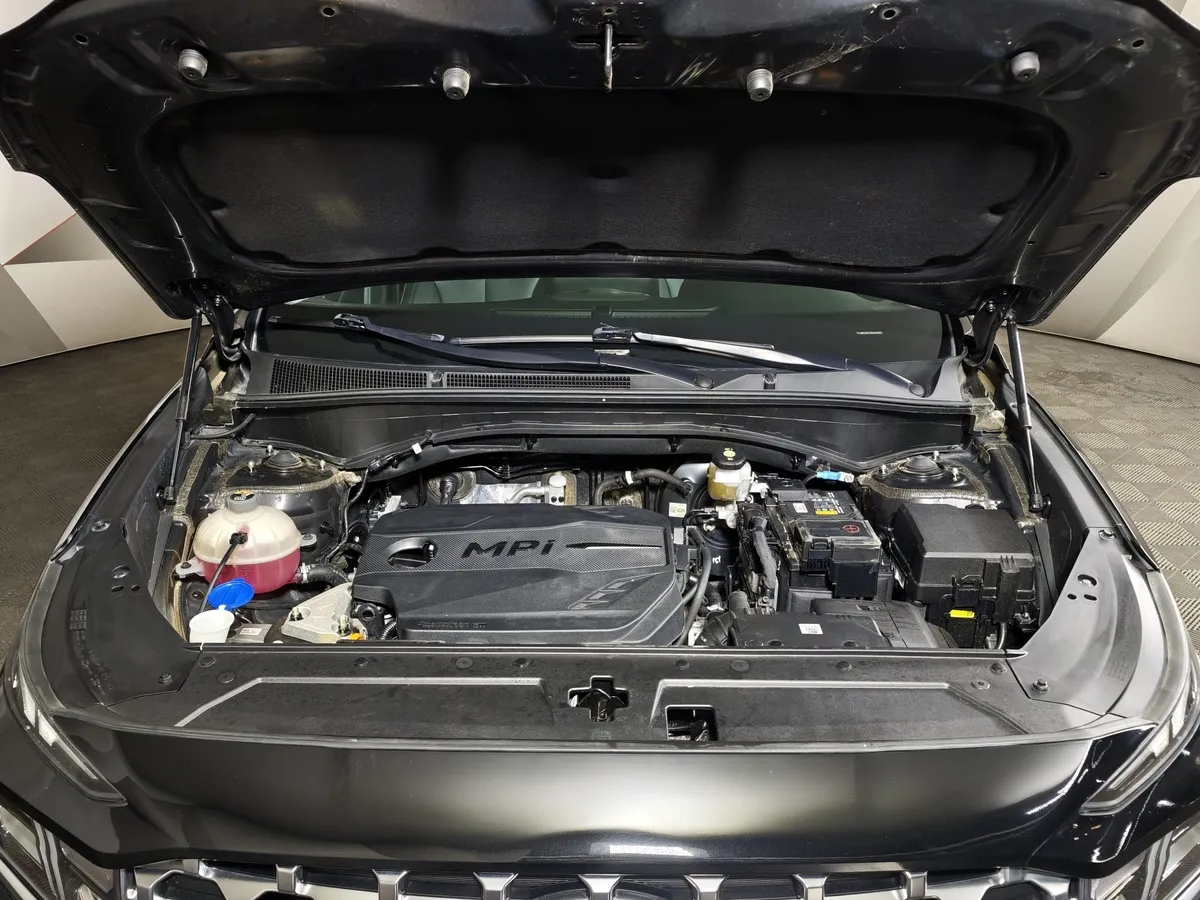 Hyundai Santa Fe 2.5 AWD 6AT (180 л.с.) High-Tech Черный в АВИЛОН. Слайд №11