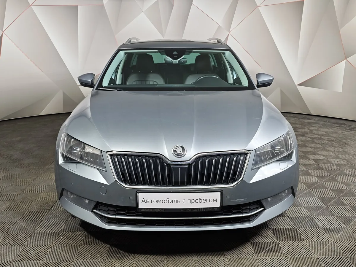 Skoda Superb 1.8 TSI DSG (180 л.с.) Серый в АВИЛОН. Слайд №7