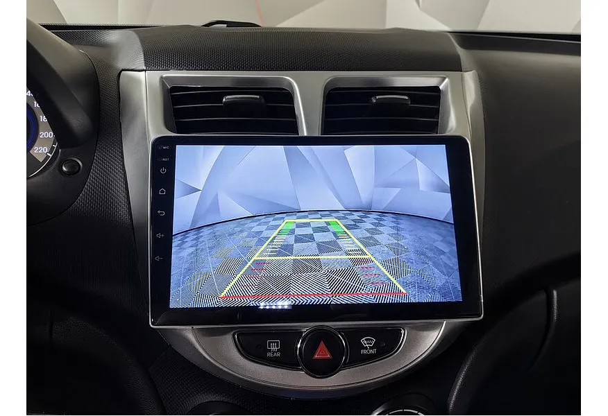 Hyundai Solaris 1.6 AT (123 л.с.) Active Серебристый в АВИЛОН. Слайд №20