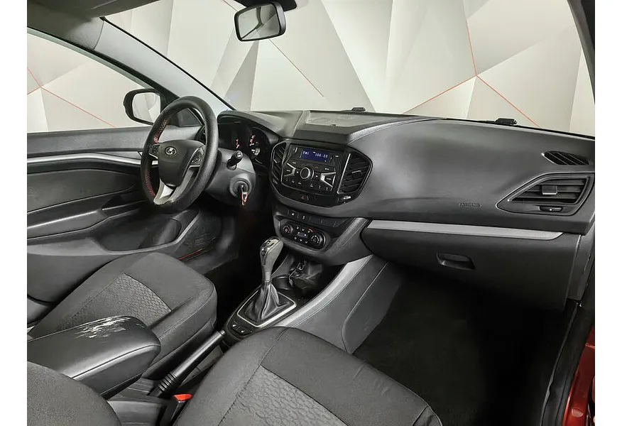 ВАЗ (Lada) Vesta 1.6 CVT (113 л.с.) Красный в АВИЛОН. Слайд №13