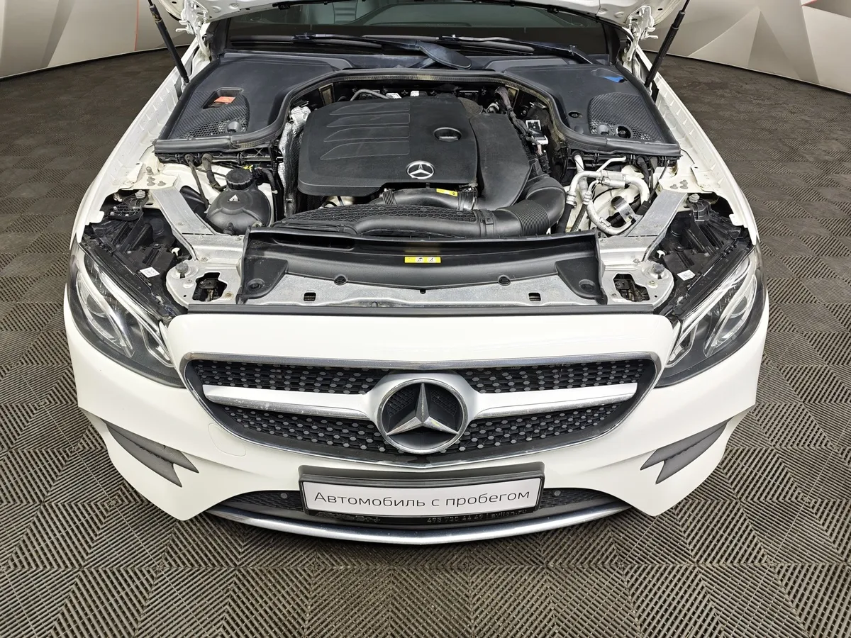 Mercedes-Benz E-Класс E 200 4MATIC 9G-TRONIC (184 л.с.) Sport Белый в АВИЛОН. Слайд №11