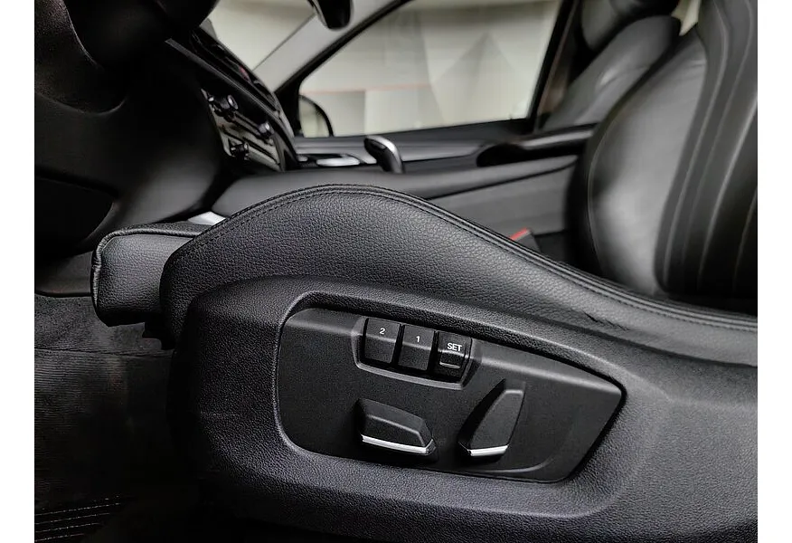 BMW X6 xDrive30d Steptroniс (249 л.с.) Серый в АВИЛОН. Слайд №18