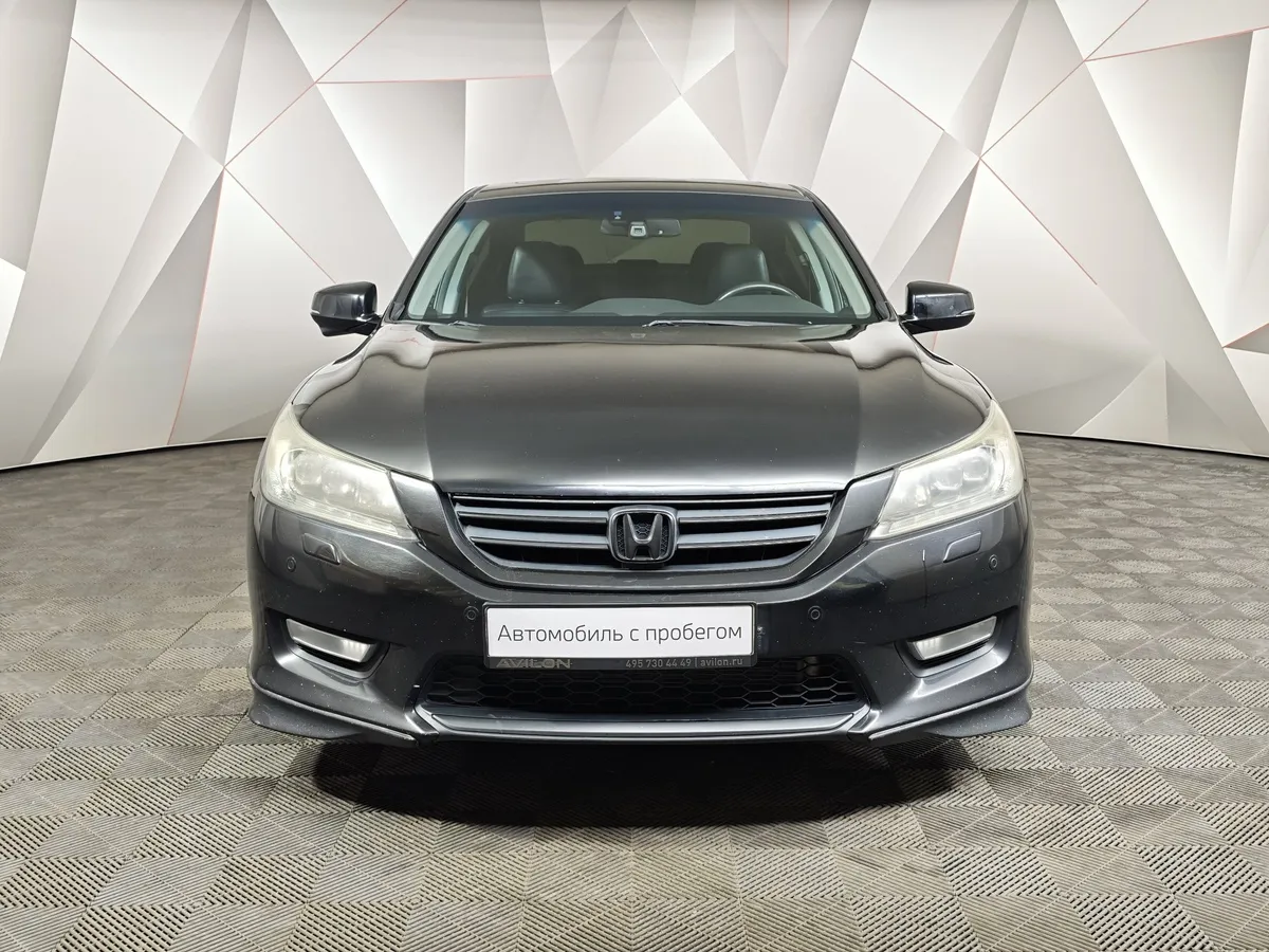 Honda Accord 2.4 AT (180 л.с.) Черный в АВИЛОН. Слайд №7